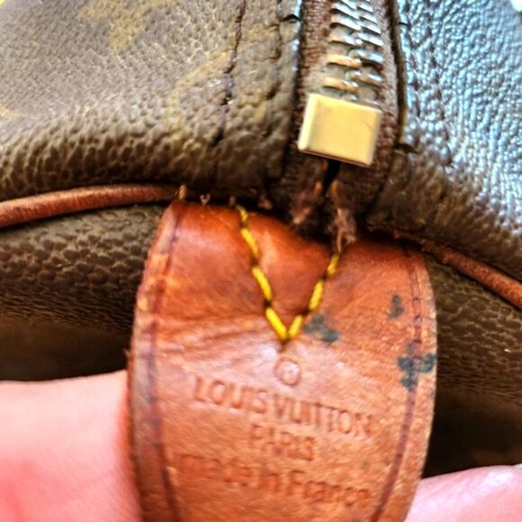 Louis Vuitton Monogram Canvas Tote - Picture 7 of 16